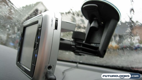 Delphi NAV300 Portable GPS Navigation System Review
