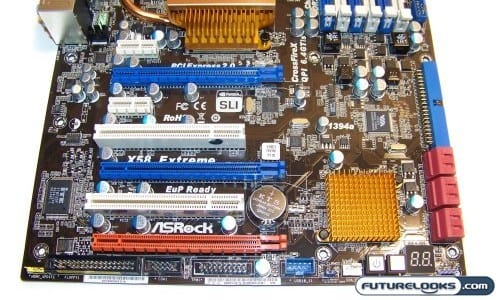 ASRock_X58_Extreme_Motherboard_06